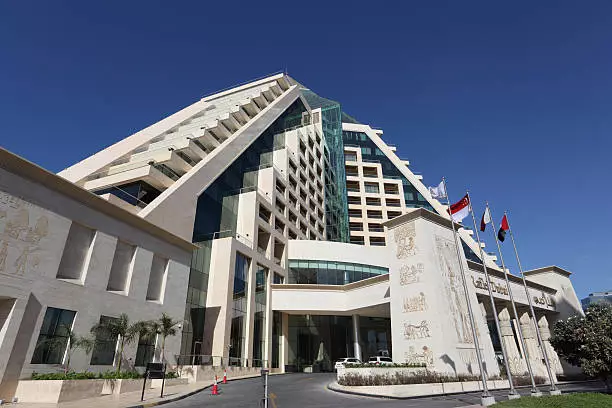 Best Luxury Hotels in Dubai: Raffles the Palm Dubai
