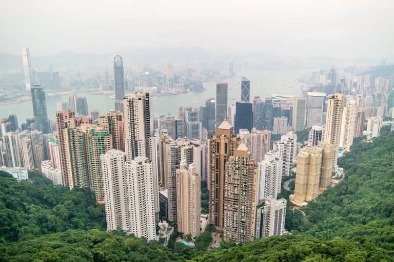 Top 10 Best Luxury Hotels in Hong Kong